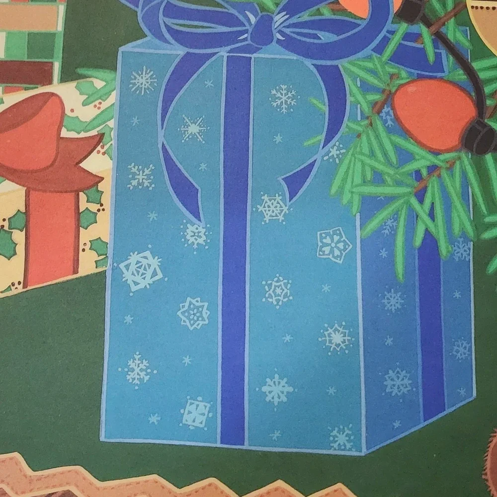 Set Of 8 Vintage 1985 Vinyl Christmas Ogtagonal Double-Sided Placemats Green Red
